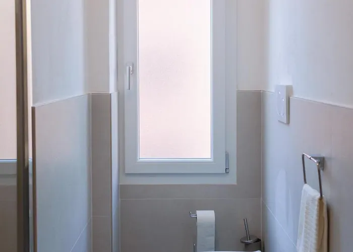 Vikos בית הארחה בולוניה