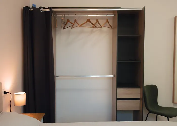 Vikos בית הארחה 3*