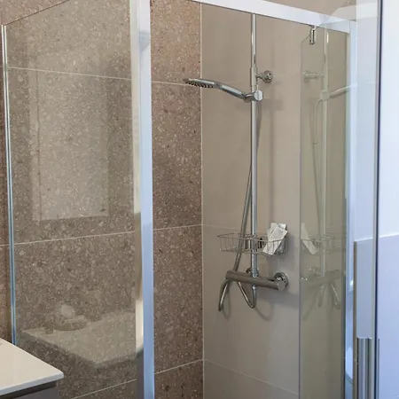 Vikos Maison d'hôtes Bologne