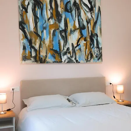 Vikos Guest house Bologna